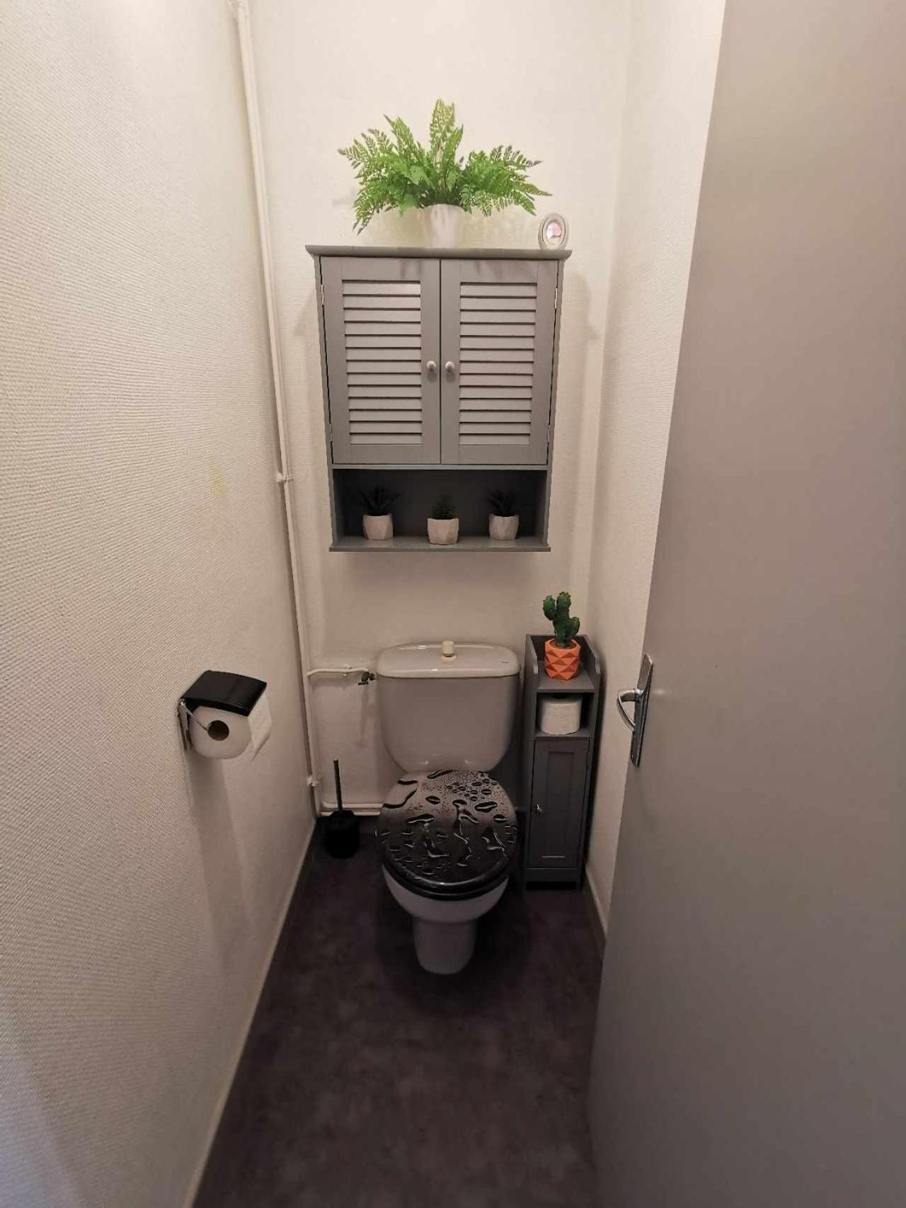 Bel Appartement De 1 A 7 Personnes Ambert Exterior foto